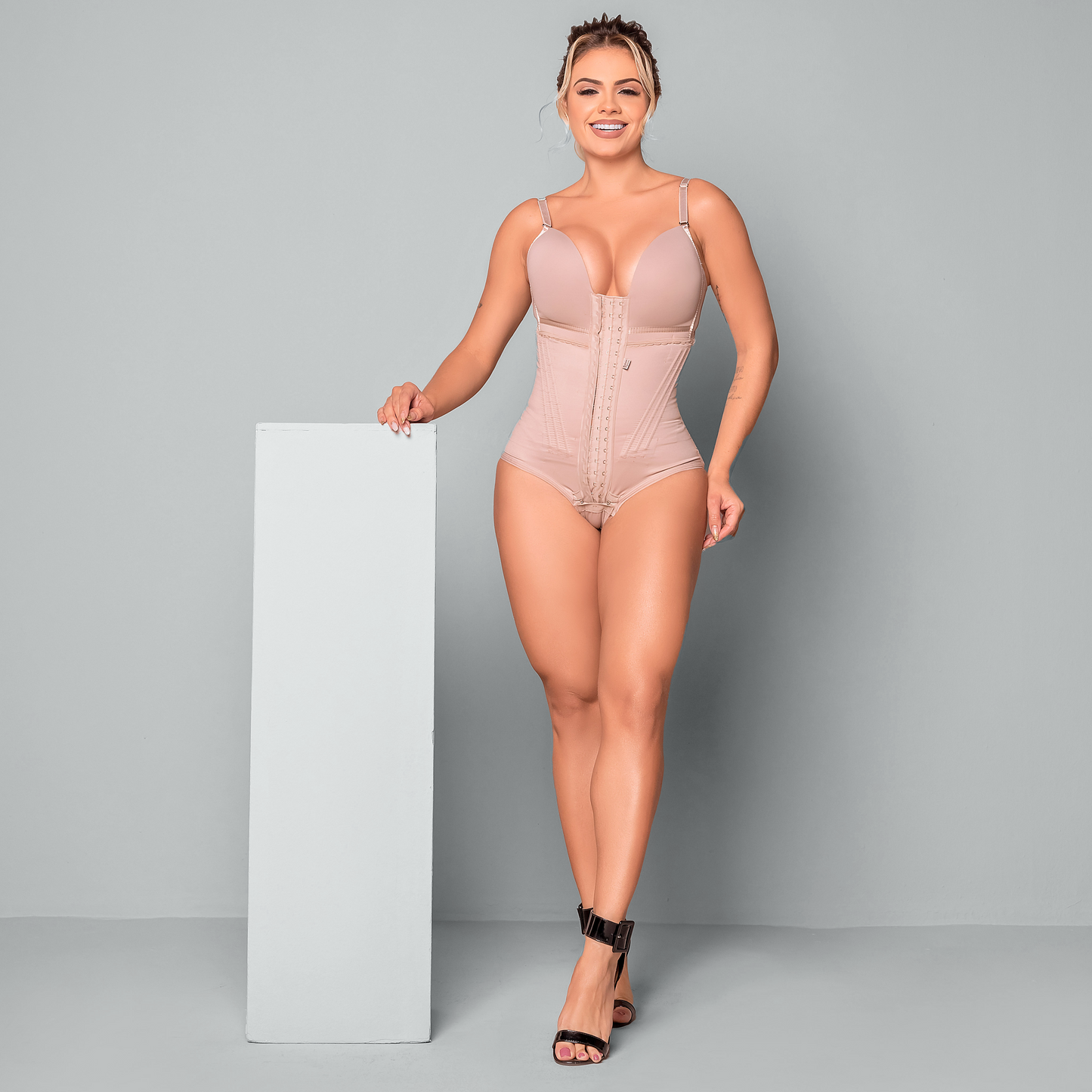 BODY ELOÁ